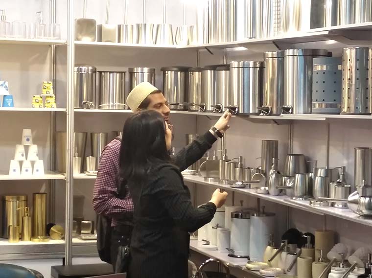 Rubbish Bin With Foot Pedal Rubbish Bin With Foot Pedal