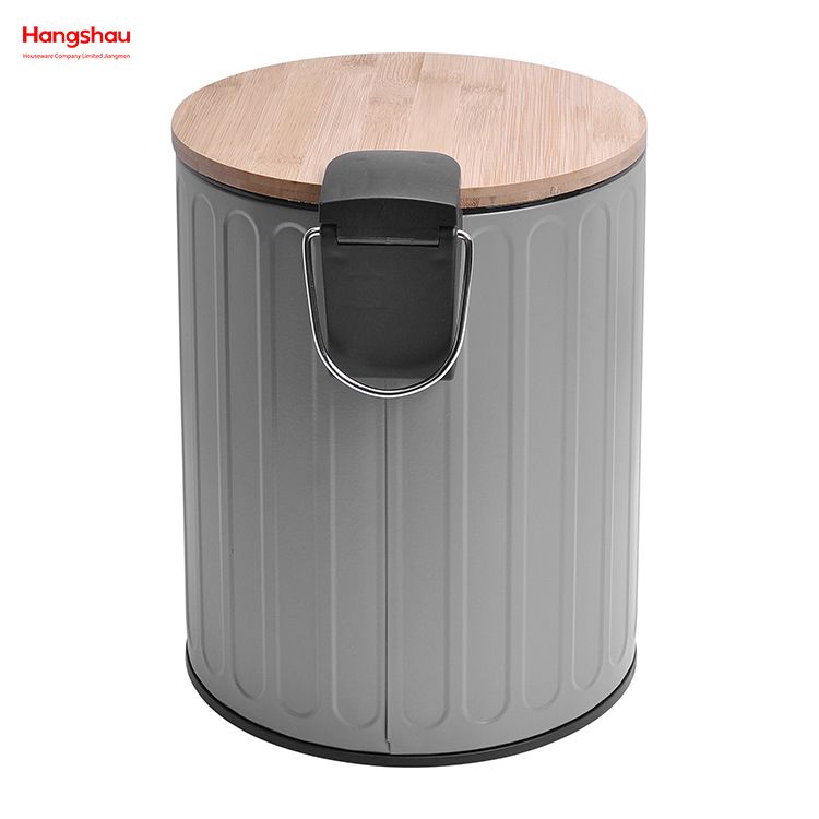 5L Household Stripe Pedal Waste Bin Bamboo Dust Bins Bathroom Trash Can Metal Morden Style Dustbin Garbage Can Bamboo Lid Powder Coating For Indoor Trash Can 