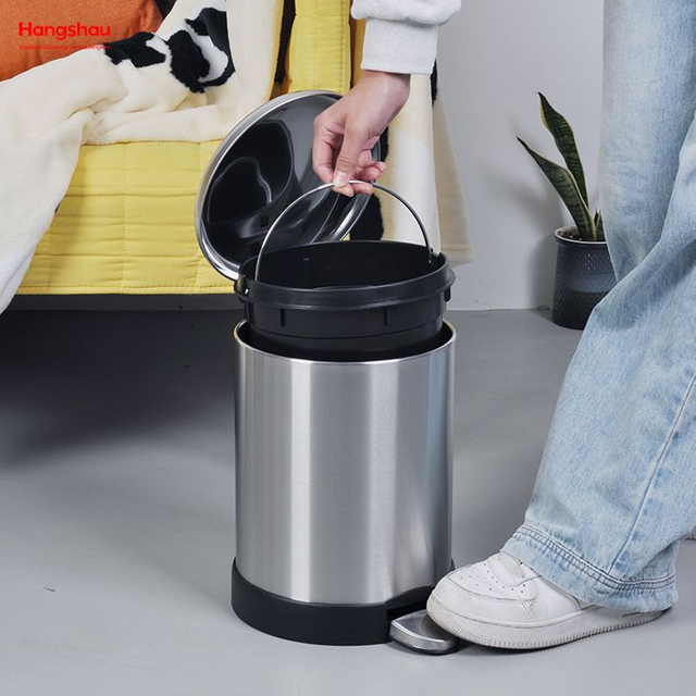Durabl5L Stainless Steel Armor Style Flat Foot Pedal Trash Can Metal Trash Bin With Bowl Soft Close Lid Fingerprint-proof