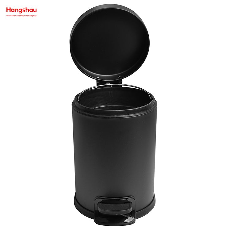 Bathroom Pedal Garbage Can