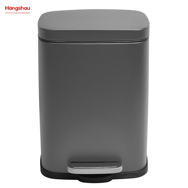 Bathroom Metal Pedal Trash Can