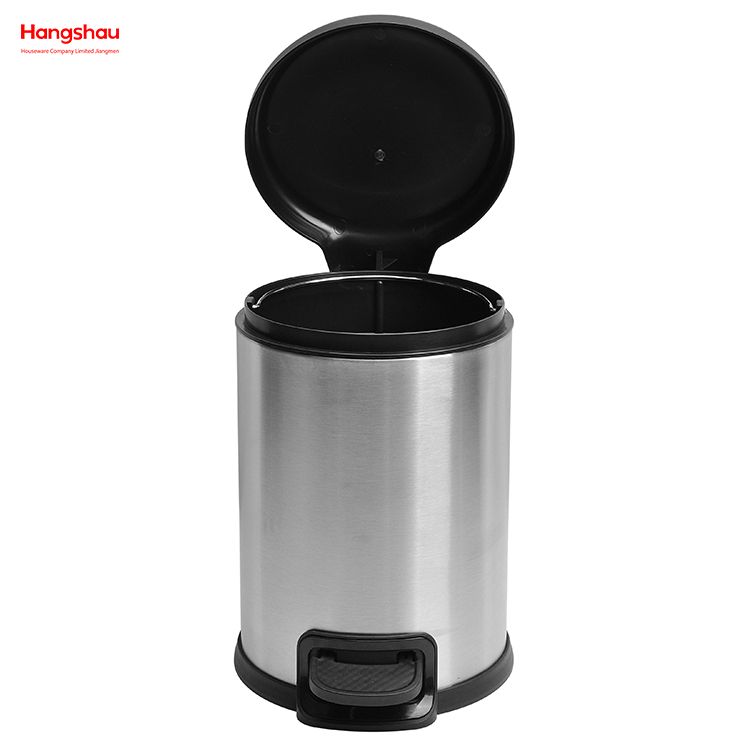 Pedal Bathroom Dustbin
