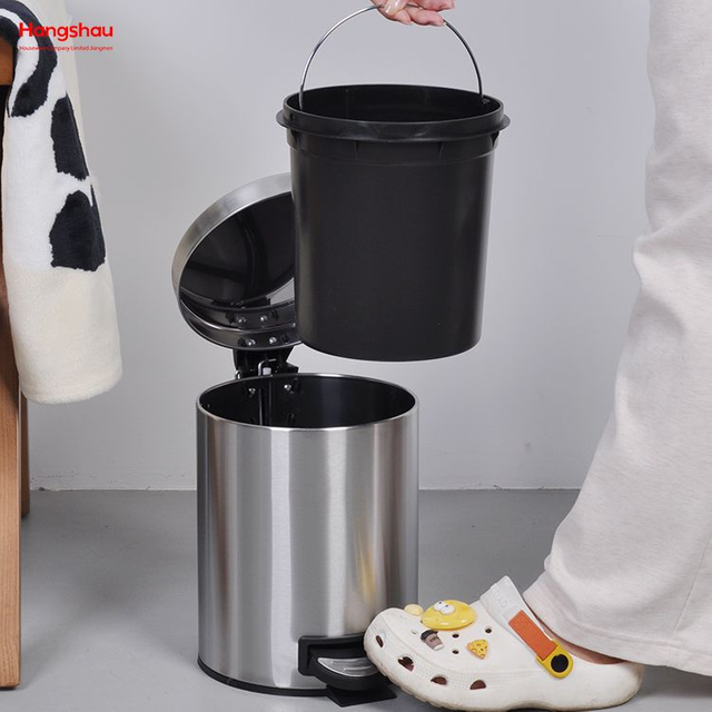 5L Morden Style Stainless Steel Pedal Bin Waste Bin Trash Bin Dustbin With Black Inner Bucket Trash Can