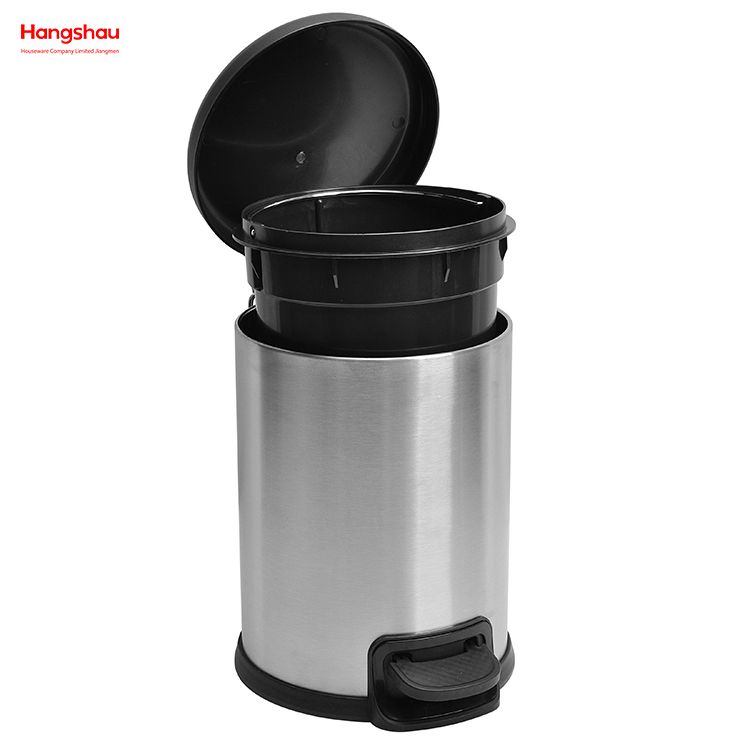 Pedal Waste Bin