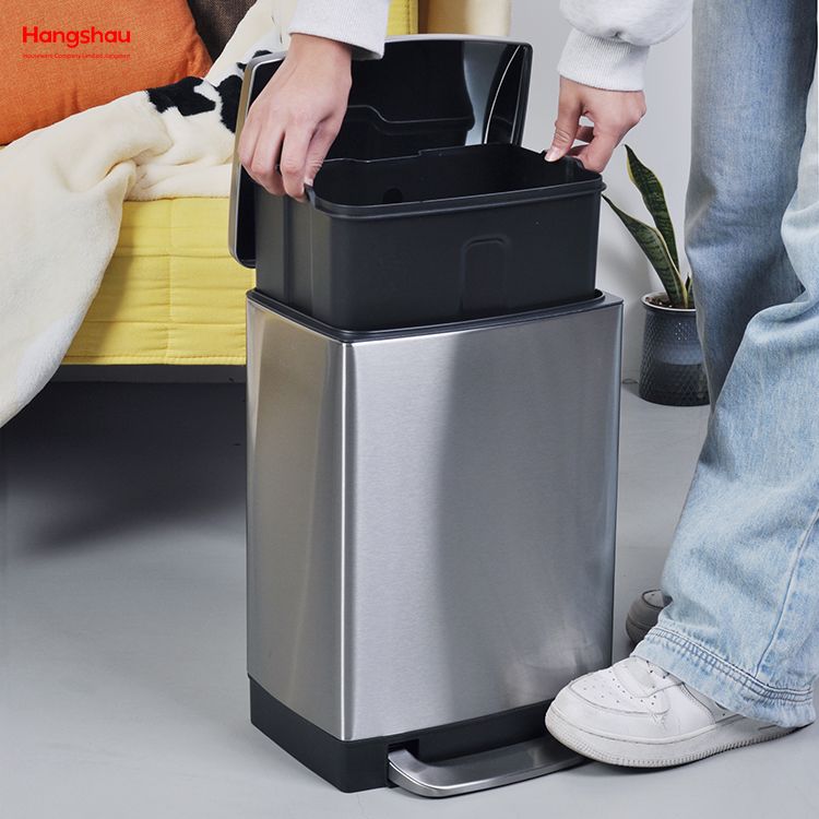 Stainless Steel Quadrate Shaped Dustbin 12l Step Bin Indoor Kitchen Using Waste Bin Outdoor Rubbish Bin With Soft Closing