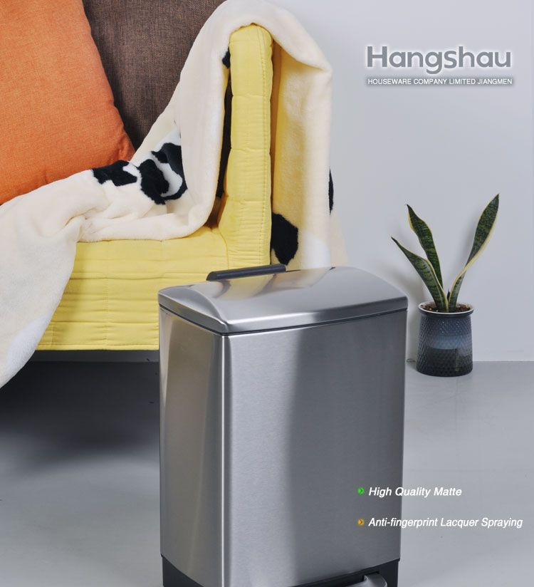 Kitchen Using Waste Bin