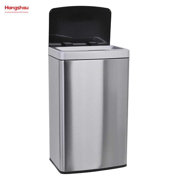 rubbish can
