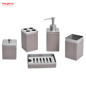 Bathroom Lotion Bottle Dispenser Foam Pump Soap Bottle Synthetic Leather Bathroom Accessories Luxury Set Stainless Steel Complete Artificial Leather Decorate