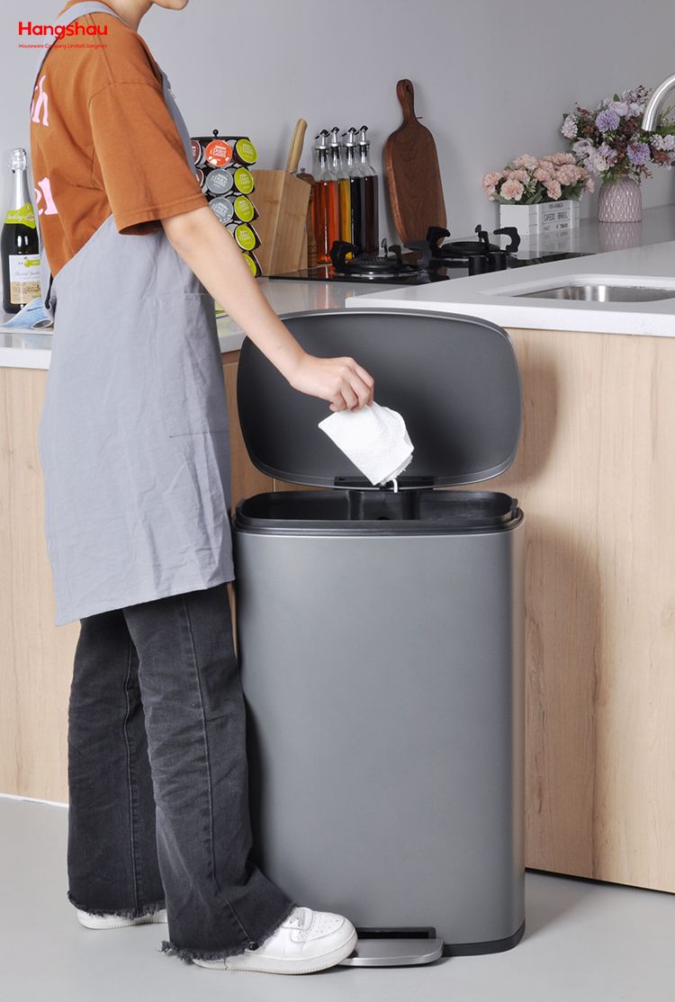 Kitchen waste Trash Can