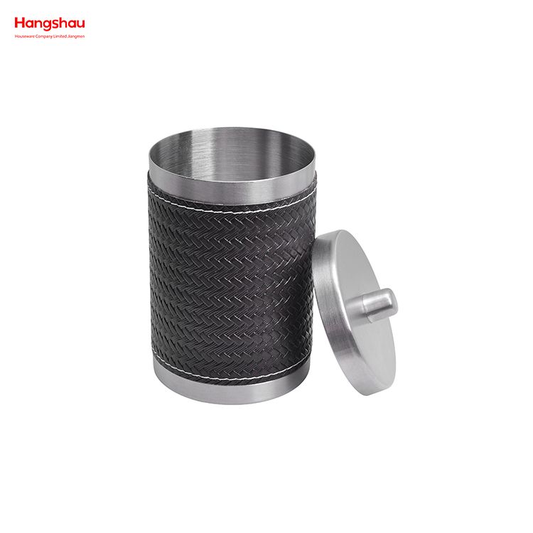 Bathroom Accessories Luxury Artificial Leather Decorate Set Stainless Steel Complete Bathroom Lotion Bottle Dispenser Foam Pump Soap Bottle Synthetic Leather 