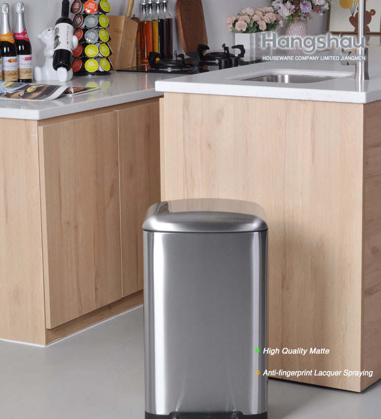 Trash Can