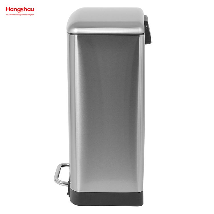 Advanced 30 Liter Capacity Kitchen And Hotel Commercial Trash Can