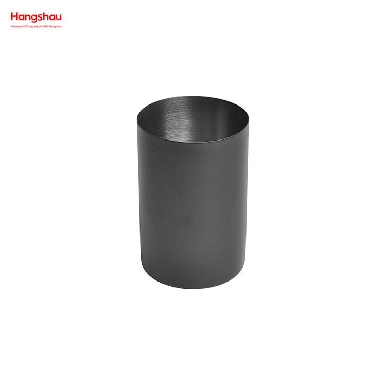 Brushed And Graphite Grey Lacquer Spraying Stainless Steel Complete Bathroom Lotion Bottle Dispenser Foam Pump Soap Bottle Bathroom Accessories Luxury Set